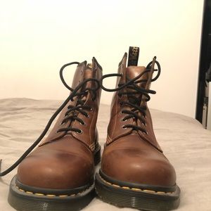 dr martens eldritch butterscotch